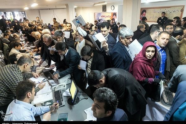 چه کسانی برای داوطلبی نمایندگی شورا، باید از سمت خود استعفا بدهند؟