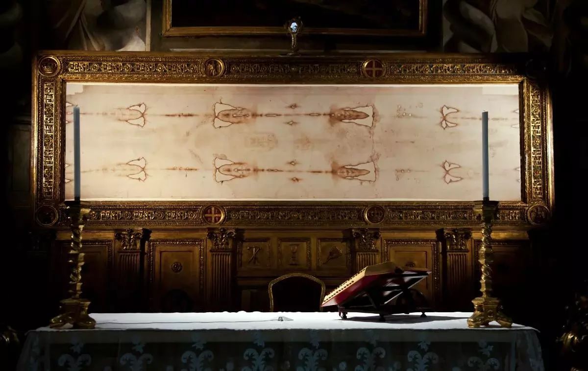 کفنی که به عیسی مسیح نسبت داده شده است