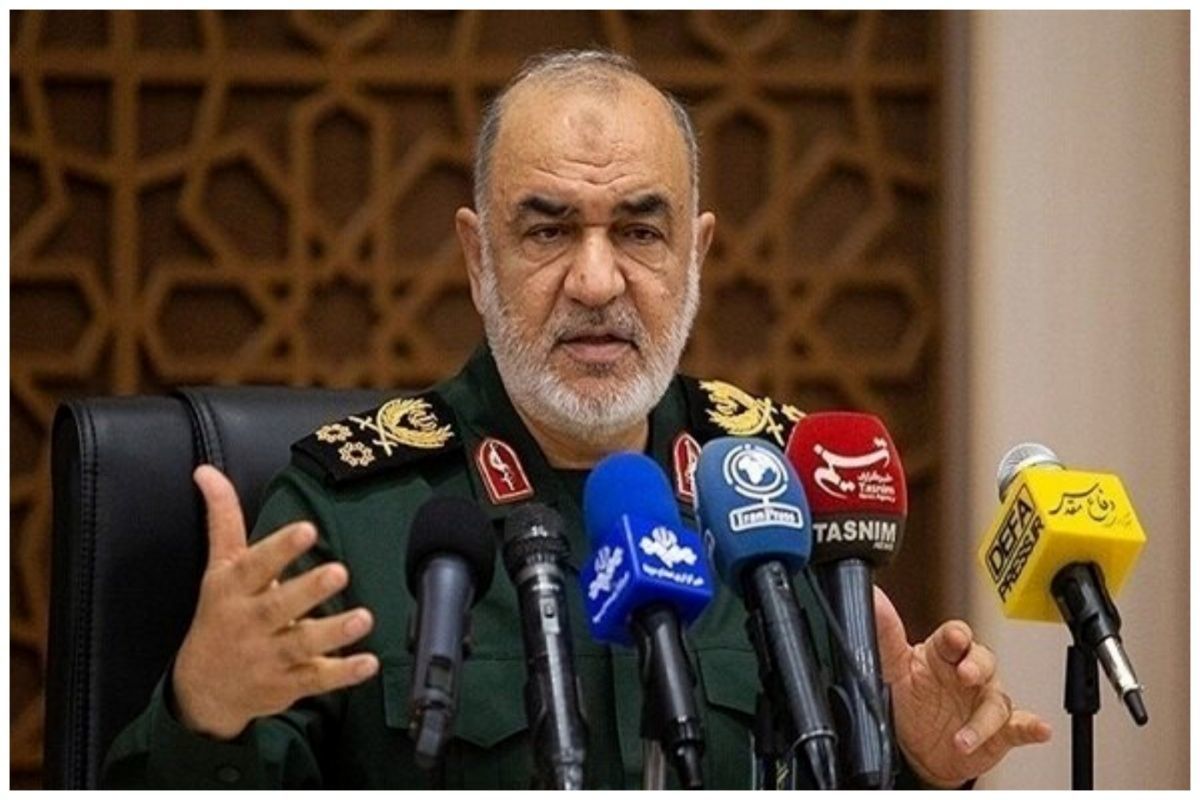 فرمانده کل سپاه: ۱۲ کشتی اسرائیلی را زدیم