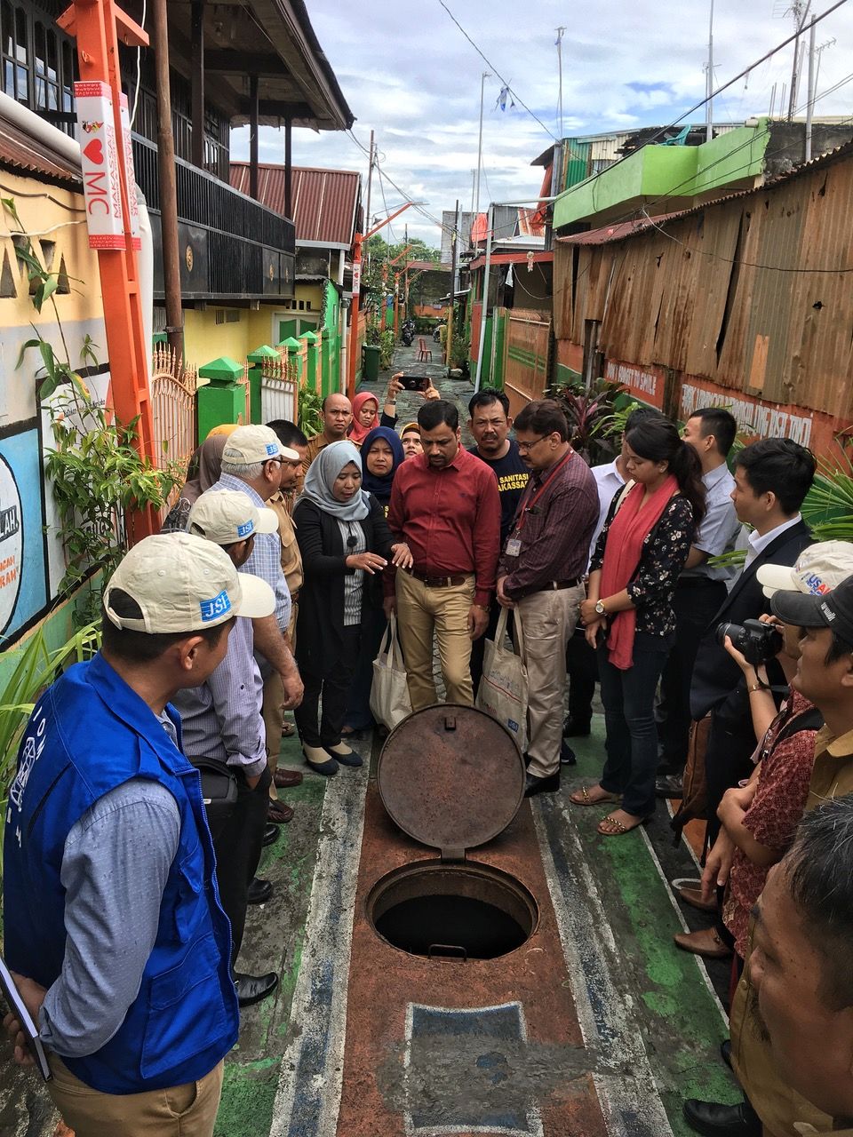 نیم‌نگاهی به تجربه شهر تور فرانسه - علی اعطا